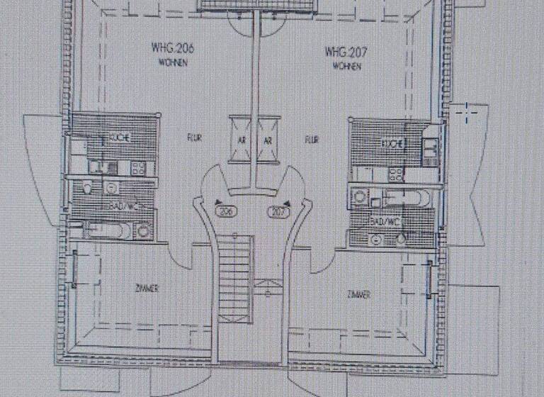 Wohnung zur Miete 435 € 2 Zimmer 68,8 m² 2. Geschoss frei ab 01.05.2026 Limbach-Oberfrohna 09212