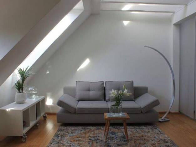 Wohnung zur Miete Wohnen auf Zeit 1.490 € 2 Zimmer 68 m² frei ab sofort Bad Cannstatt Stuttgart 70372