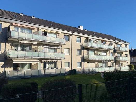 Wohnung zum Kauf 295.000 € 3 Zimmer 75 m² Geschoss 2/2 frei ab 01.06.2026 Am Urbacher Wall 4 Urbach Köln 51145