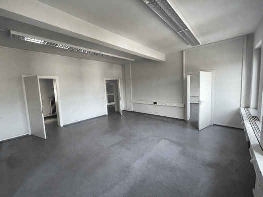 Büro zur Miete provisionsfrei 650 € 31 Zimmer 1.047 m² Bürofläche Innenstadt Neunkirchen 66538