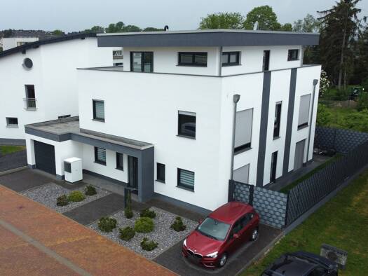 Einfamilienhaus zum Kauf 1.250.000 € 8 Zimmer 310 m² 398 m² Grundstück Limburg Limburg 65549