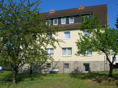 Wohnung zur Miete 429 € 2 Zimmer 58 m² Dachgeschoss, 2. Geschoss Pinneichenstraße 18 Innenstadt Detmold 32756