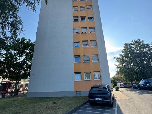 Wohnung zur Miete 650 € 1,5 Zimmer 60 m² Geschoss 4/5 frei ab 01.08.2026 Nordbahnhof Nürnberg 90408