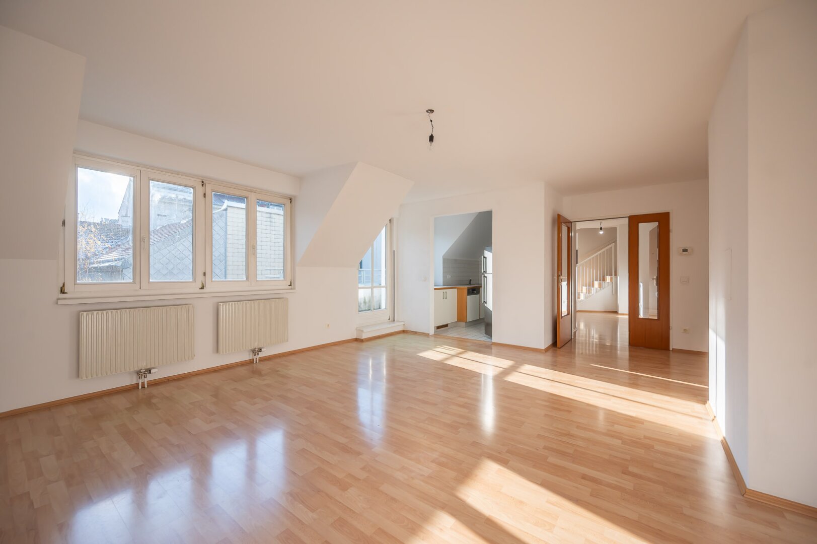 Wohnung zur Miete 1.747 € 4 Zimmer 145,6 m²<br/>Wohnfläche Wien 1180