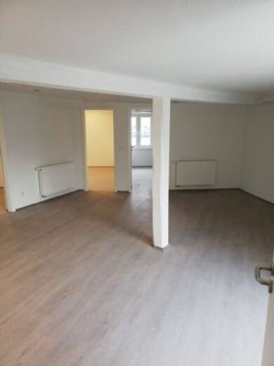 Wohnung zur Miete 500 € 4 Zimmer 75 m² 1. Geschoss frei ab 01.06.2025 Lange Gasse 4 Udestedt 99198