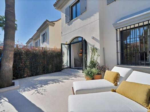 Stadthaus zum Kauf 1.350.000 € 5 Zimmer 171 m² Marbella - Puerto Banus 29660