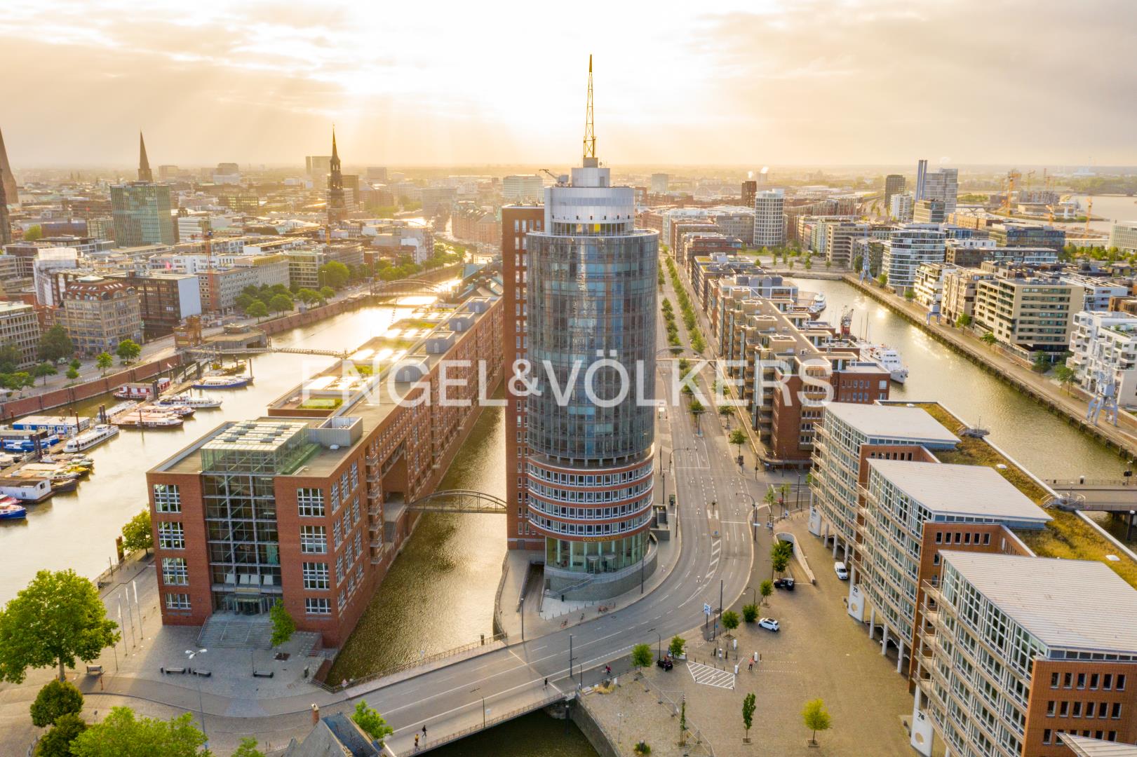 Bürofläche zur Miete 19,50 € 670 m²<br/>Bürofläche ab 670 m²<br/>Teilbarkeit HafenCity Hamburg 20457