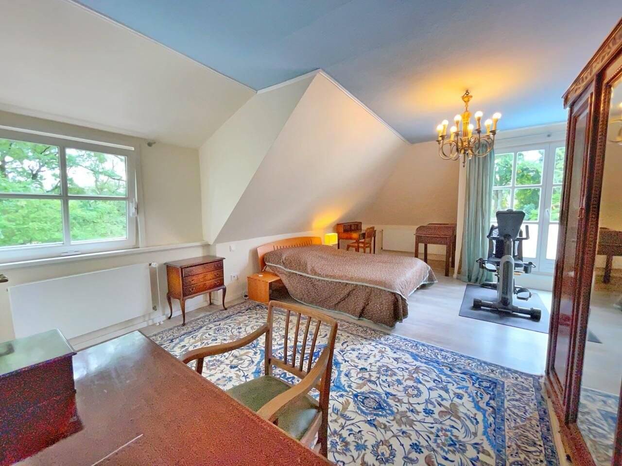 Property thumbnail 13