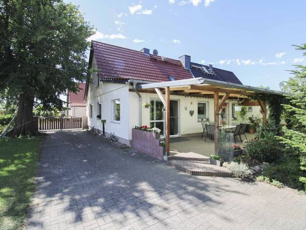 Sonstiges zum Kauf als Kapitalanlage geeignet 135.000 € 4 Zimmer 110 m² 1.788 m² Grundstück Langenrieth Bad Liebenwerda 04931