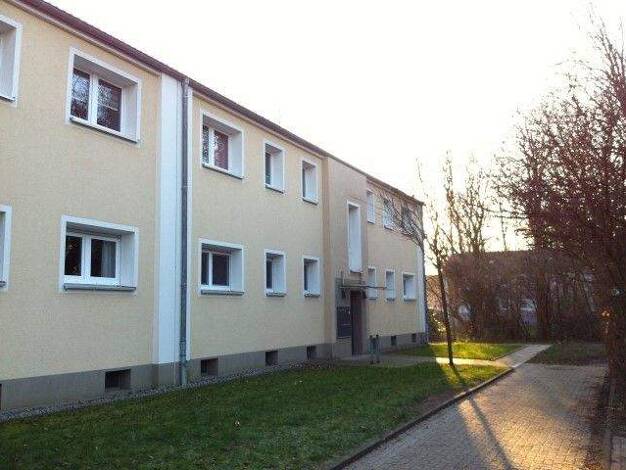 Wohnung zur Miete 538 € 3,5 Zimmer 57,1 m² 1. Geschoss frei ab 01.03.2026 Memeler Straße 17 Overbruch Duisburg 47178