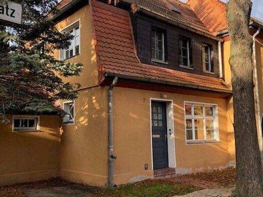 Haus zur Miete 600 € 2 Zimmer 60 m² 100 m² Grundstück Georg Schumann Platz 7 Zschornewitz 06772
