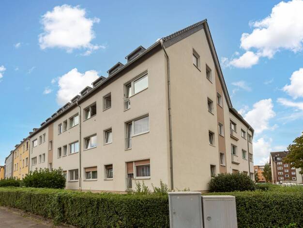 Wohnung zum Kauf 265.000 € 3 Zimmer 66 m² 2. Geschoss Buchheim Köln 51067