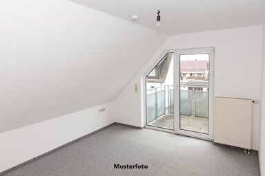 Wohnung zum Kauf 270.000 € 4 Zimmer 144 m² Kelheim Kelheim 93309