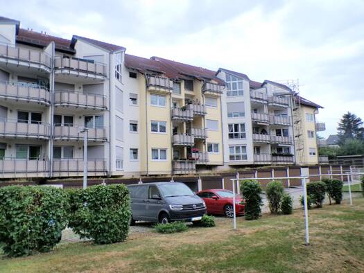 Wohnung zum Kauf 88.000 € 1 Zimmer frei ab sofort Werdau Werdau 08412