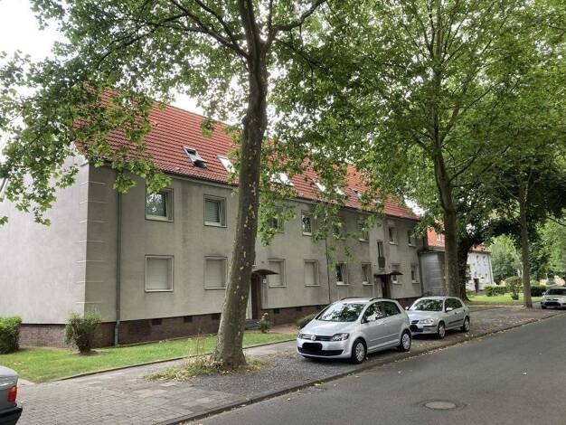 Wohnung zur Miete nur mit Wohnberechtigungsschein 395 € 3,5 Zimmer 69,9 m² 2. Geschoss Manfredstraße 6 Vierlinden Duisburg 47178