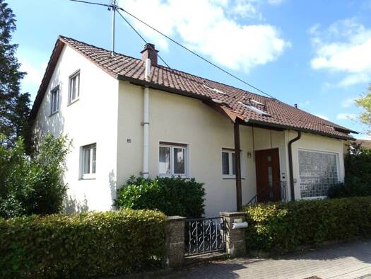 Einfamilienhaus zum Kauf 450.000 € 10 Zimmer 198 m² 611 m² Grundstück frei ab sofort Illingen Illingen 75428