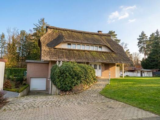 Einfamilienhaus zum Kauf 376.000 € 4 Zimmer 138,5 m² 1.588 m² Grundstück Wildeshausen 27793