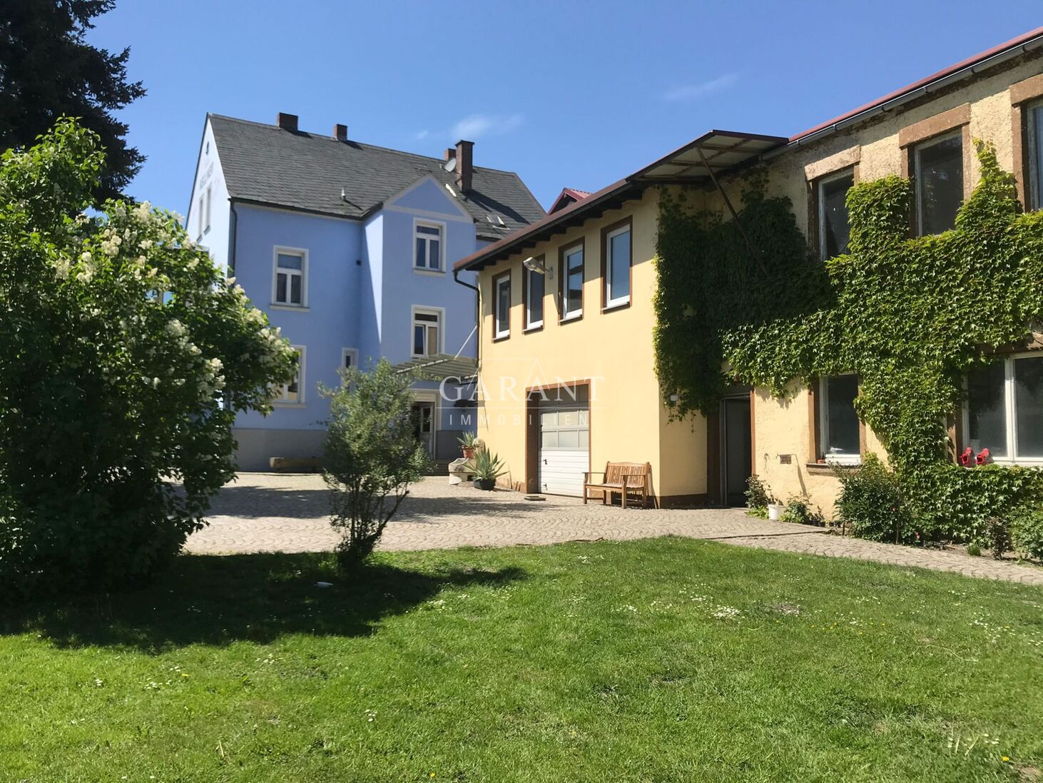 Einfamilienhaus zum Kauf 379.000 € 8 Zimmer 250 m²<br/>Wohnfläche 2.009 m²<br/>Grundstück Schönfeld Wiesau 95676