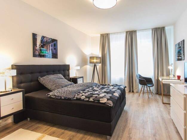 Studio zur Miete Wohnen auf Zeit 600 € 1 Zimmer 24 m² frei ab sofort Uhlandstraße I EG.li Ostend Frankfurt am Main 60314