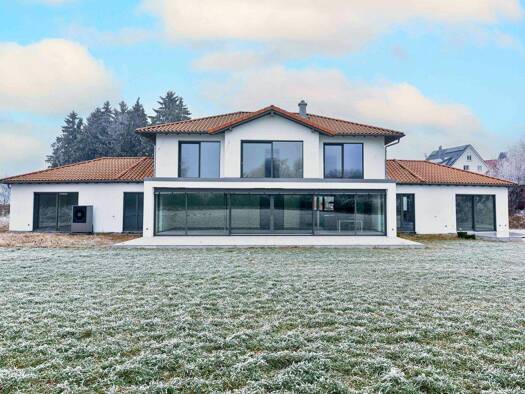 Einfamilienhaus zur Miete - Erstbezug 4.000 € 8 Zimmer 387,3 m² 4.536 m² Grundstück Oberstadion 89613