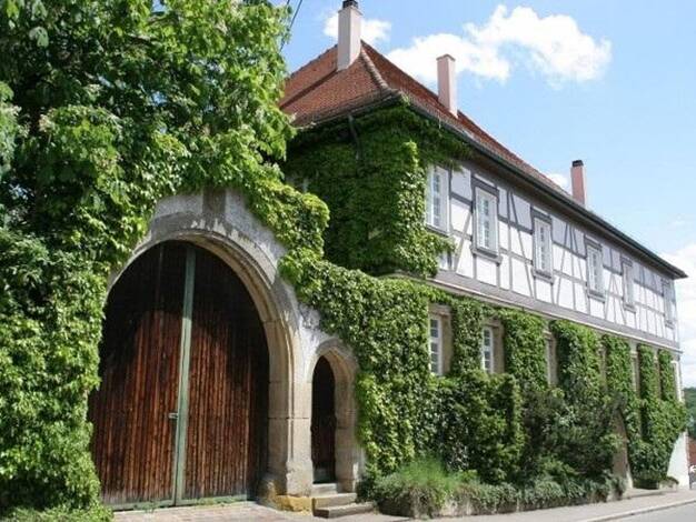 Schloss zum Kauf provisionsfrei 2.800.000 € 7 Zimmer 407 m² 3.300 m² Grundstück Rübgarten Pliezhausen 72124