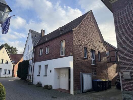 Haus zum Kauf 199.000 € 7 Zimmer 157 m² 153 m² Grundstück Sendenhorst 48324