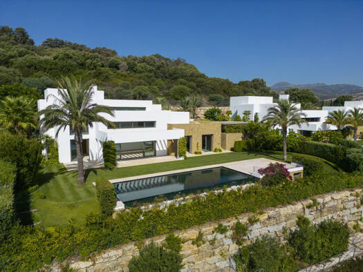 Villa zum Kauf 4.800.000 € 10 Zimmer 655 m² 1.690 m² Grundstück Sotogrande 29693
