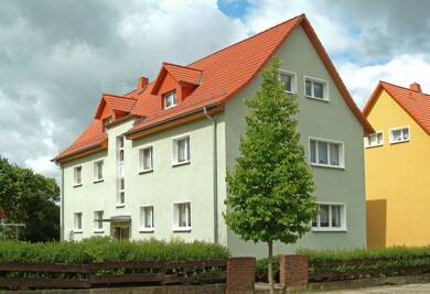 Wohnung zur Miete 354 € 3 Zimmer 59 m² EG frei ab sofort Pößnecker Straße 31 Neustadt Neustadt an der Orla 07806