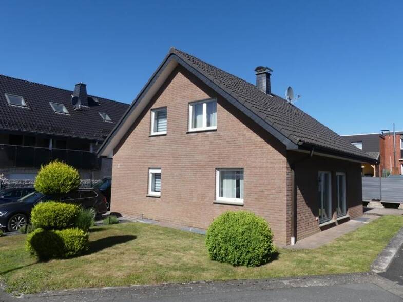 Einfamilienhaus zum Kauf 349.800 € 5 Zimmer 96 m² 375 m² Grundstück Rüthen Rüthen 59602