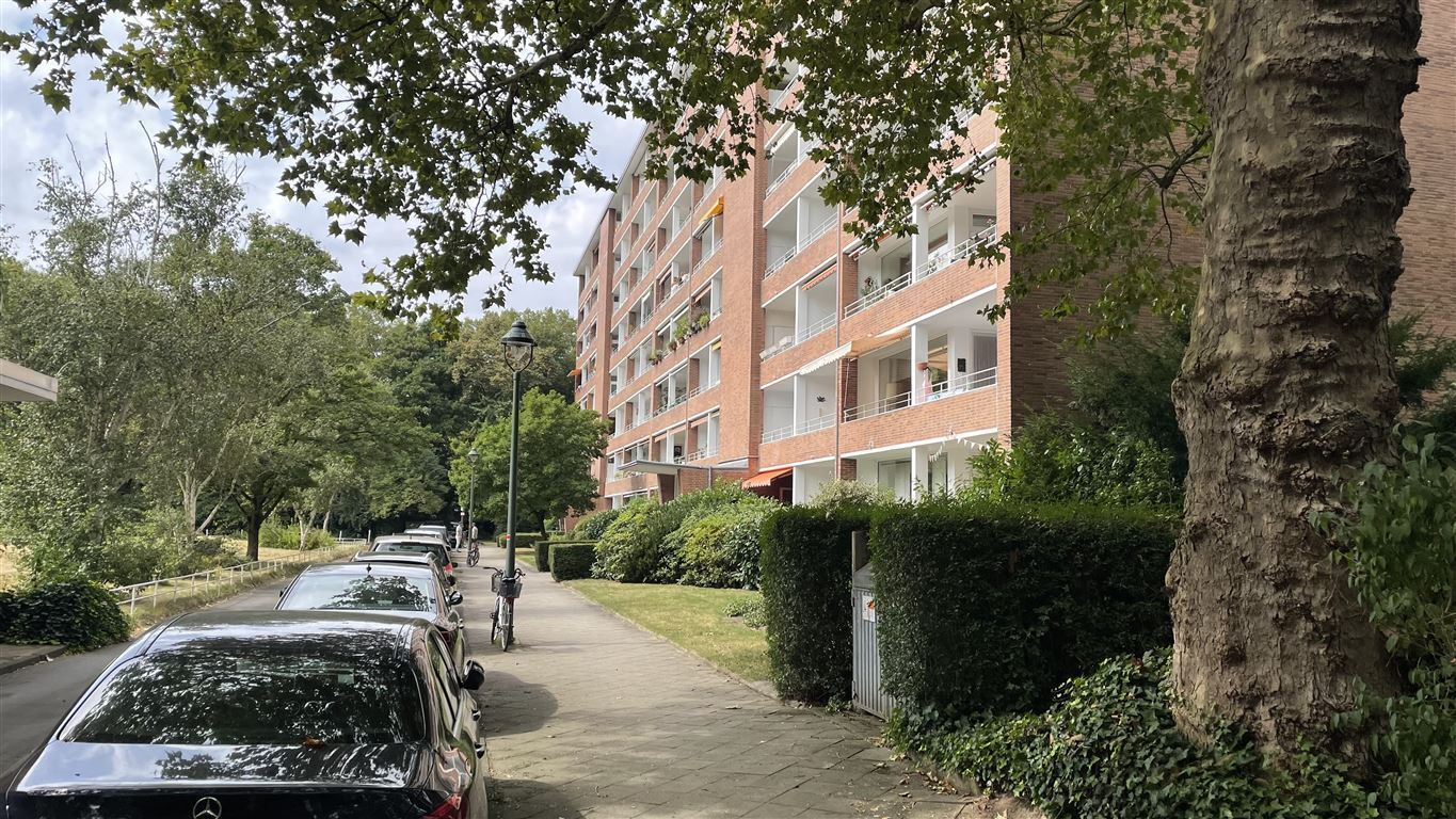 Studio zum Kauf 145.000 € 1 Zimmer 39 m²<br/>Wohnfläche 7.<br/>Geschoss Golzheim Düsseldorf 40474