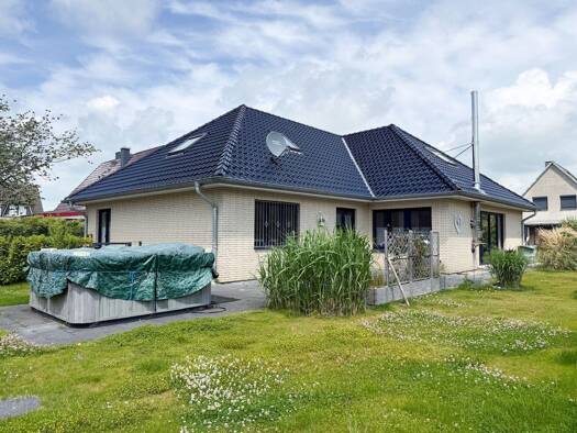 Bungalow zum Kauf 665.000 € 5 Zimmer 210 m² 750 m² Grundstück Garding 25836