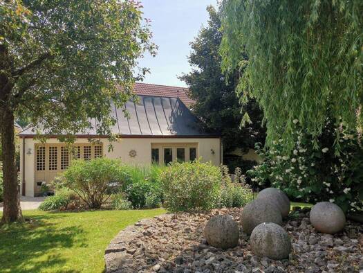 Immobilie zum Kauf 4,5 Zimmer 250 m² 1.200 m² Grundstück Weißenburg Weißenburg i. Bay. 91781
