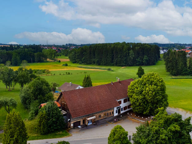 Haus zum Kauf 890.000 € 8 Zimmer 240 m² 3.100 m² Grundstück Grünkraut Grünkraut 88287
