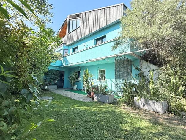Mehrfamilienhaus zum Kauf provisionsfrei 1.049.000 € 8 Zimmer 300 m² 786 m² Grundstück frei ab 28.10.2026 Pettnau 6408