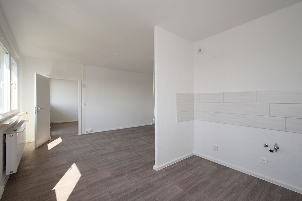 Wohnung zur Miete 316 € 2 Zimmer 47,1 m²<br/>Wohnfläche 4.<br/>Geschoss 01.01.2025<br/>Verfügbarkeit Weißenfelser Straße 23 Silberhöhe Halle 06132