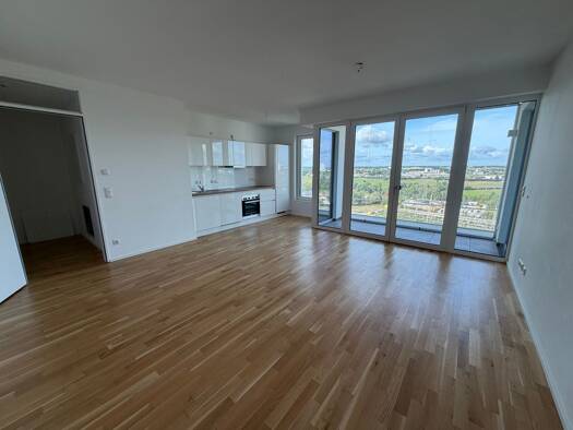 Wohnung zur Miete 924 € 2 Zimmer 59,2 m² 13. Geschoss frei ab sofort Isarstraße Anger Erlangen 91052