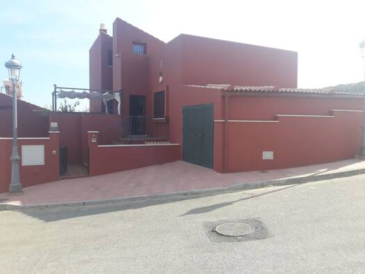 Einfamilienhaus zum Kauf 490.000 € 5 Zimmer 250 m² 288 m² Grundstück Calle Tizziano 1 Torrox 29793