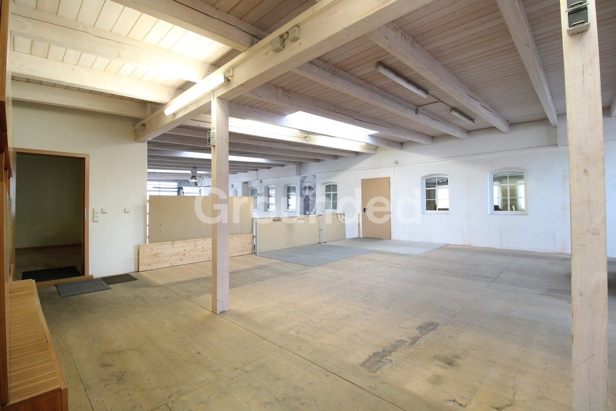 Produktionshalle zum Kauf 707,50 € 1.200 m²<br/>Lagerfläche Erlanger Straße 11 Wilhelmsdorf Wilhelmsdorf 91489