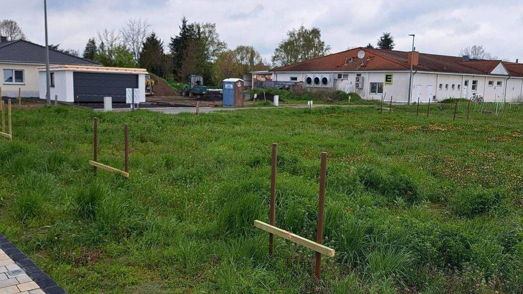 Grundstück zum Kauf 89.999 € 1.310 m² Grundstück Baugenehmigung vorhanden Am alten Gut 2 Mühlberg Mühlberg/Elbe 04931