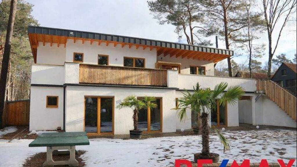 Einfamilienhaus zum Kauf provisionsfrei 1.245.000 € 5 Zimmer 168,6 m² 1.136 m² Grundstück Neustadt Neustadt am Rübenberge 31535