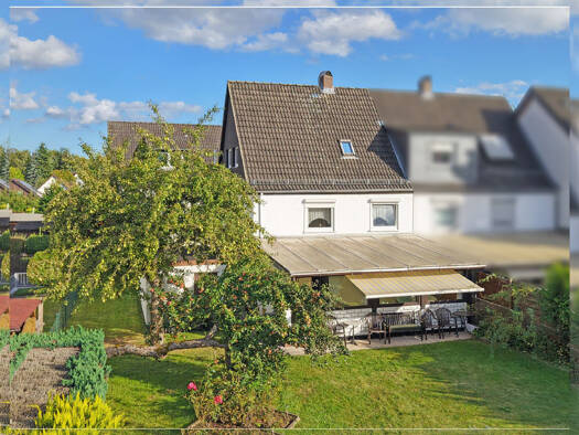 Doppelhaushälfte zum Kauf 240.000 € 4 Zimmer 107 m² 478 m² Grundstück Bettenhausen Kassel 34123
