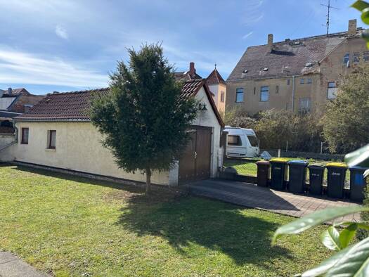 Mehrfamilienhaus zum Kauf als Kapitalanlage geeignet 200.000 € 8 Zimmer 231 m² 251 m² Grundstück Lützen Lützen 06686