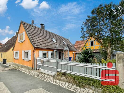 Einfamilienhaus zum Kauf 95.000 € 5 Zimmer 100 m² 176 m² Grundstück Martinsheim Martinsheim 97340