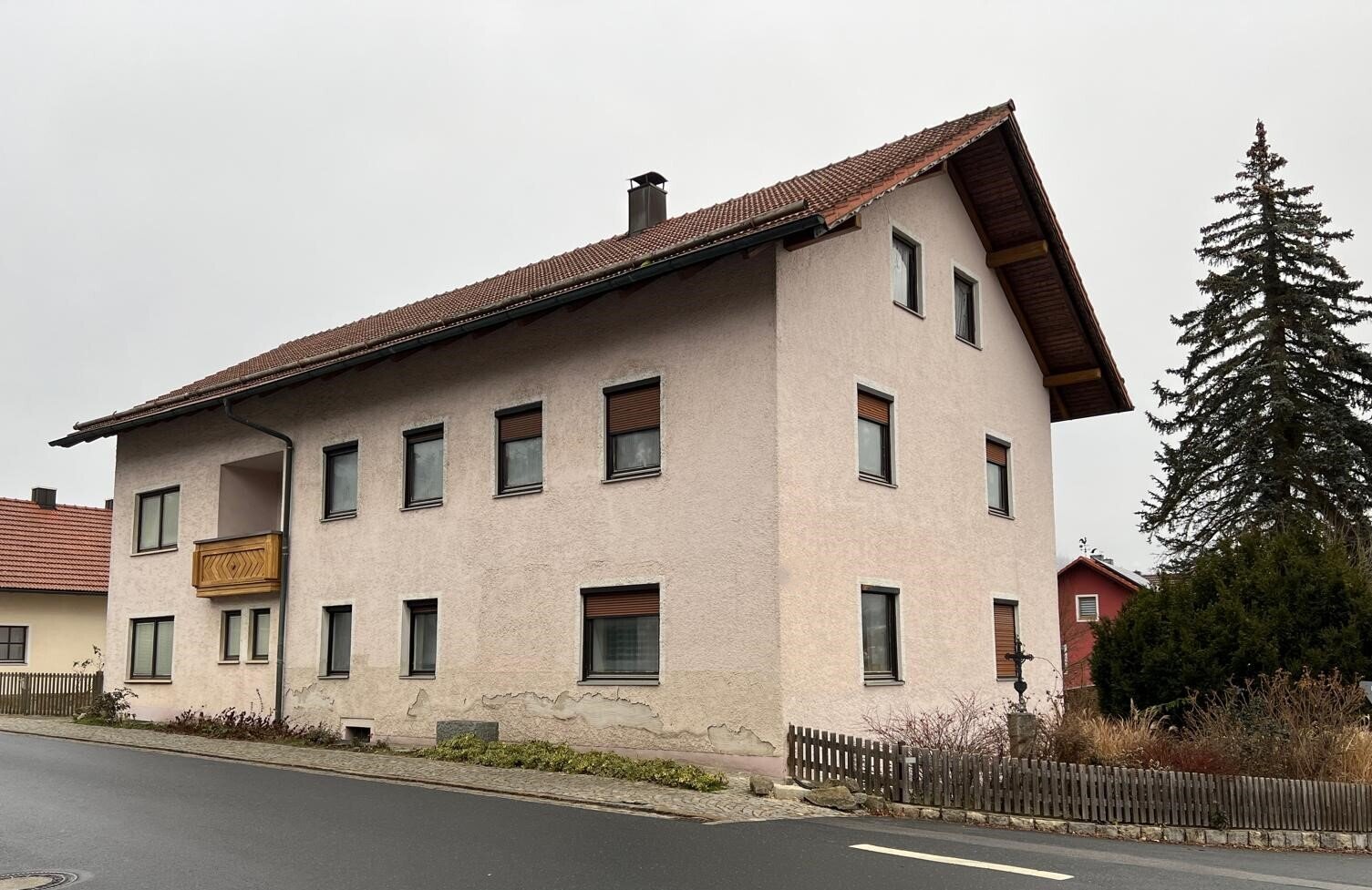 Mehrfamilienhaus zum Kauf 200.000 € 10 Zimmer 300 m²<br/>Wohnfläche 1.359 m²<br/>Grundstück Waffenbrunn Waffenbrunn 93494