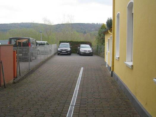 Außenstellplatz zur Miete provisionsfrei 50 € Frankfurter Straße 63 Hennef Hennef (Sieg) 53773