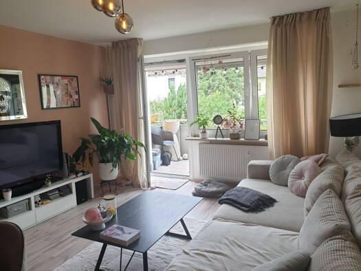 Wohnung zur Miete 650 € 3 Zimmer 68 m² Geschoss 1/2 frei ab 01.02.2027 Kitzingen Kitzingen 97318