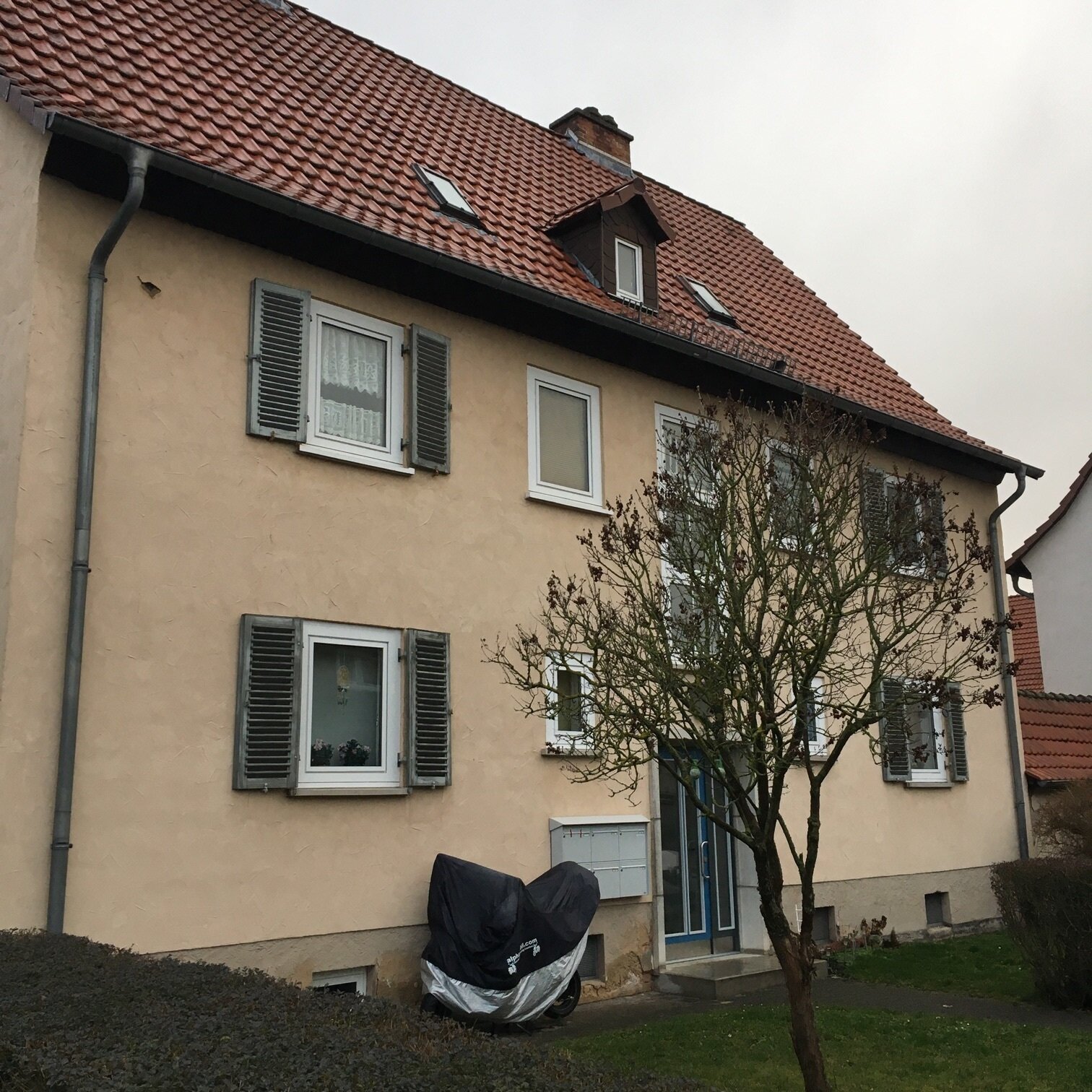 Wohnung zur Miete 264 € 2 Zimmer 49,7 m²<br/>Wohnfläche 1.<br/>Geschoss Hermann-Löns-Straße 5 Rotenburg Rotenburg a. d. Fulda 36199