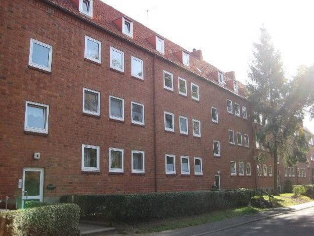 Wohnung zur Miete 525 € 3 Zimmer 50,1 m² 2. Geschoss frei ab 12.08.2026 Schlesierweg 12 Geesthacht 21502