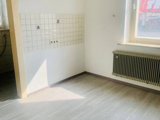 Wohnung zur Miete 540 € 2 Zimmer 60 m² Geschoss 1/2 frei ab sofort Marktredwitz 95615
