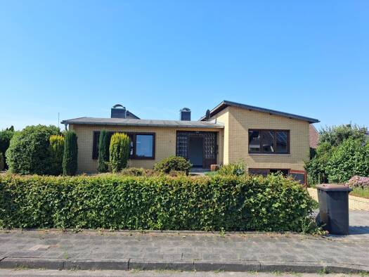 Bungalow zum Kauf 369.000 € 4 Zimmer 114 m² 1.014 m² Grundstück frei ab sofort Hückelhoven Hückelhoven 41836